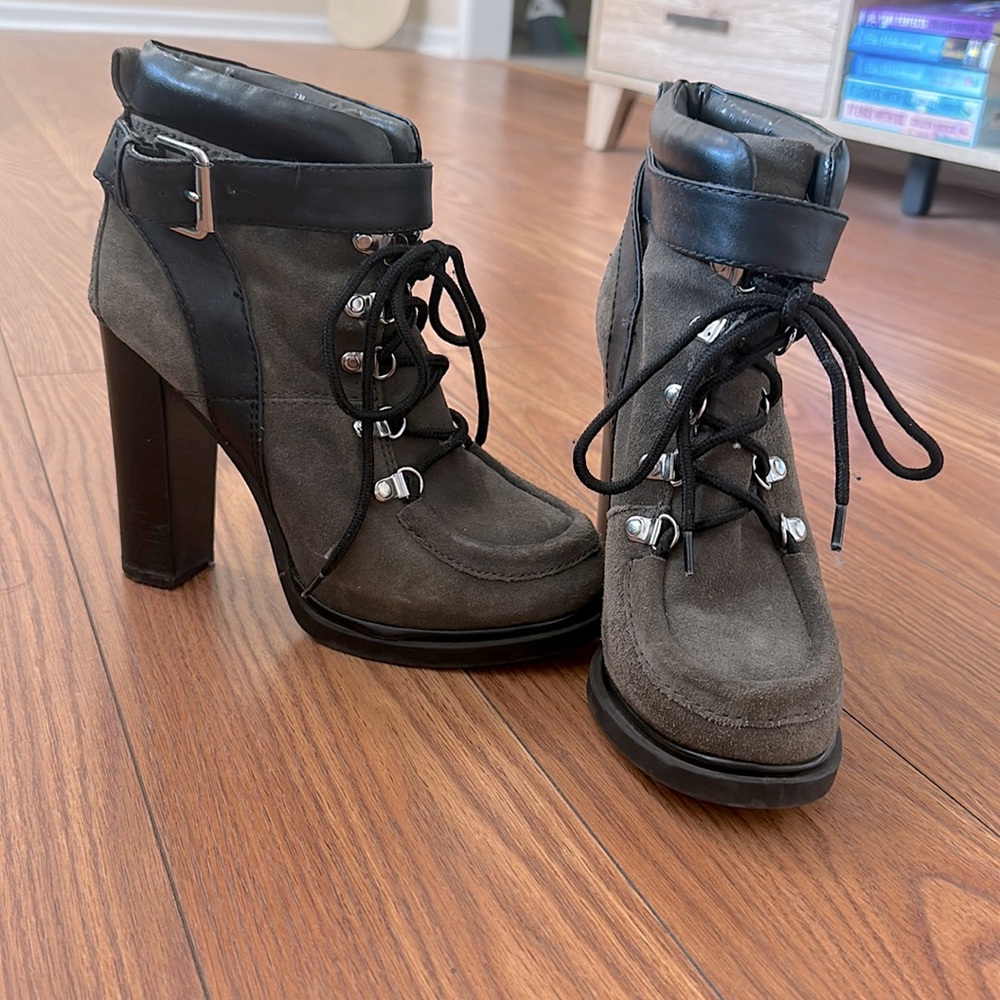 Nine West boots sz 7